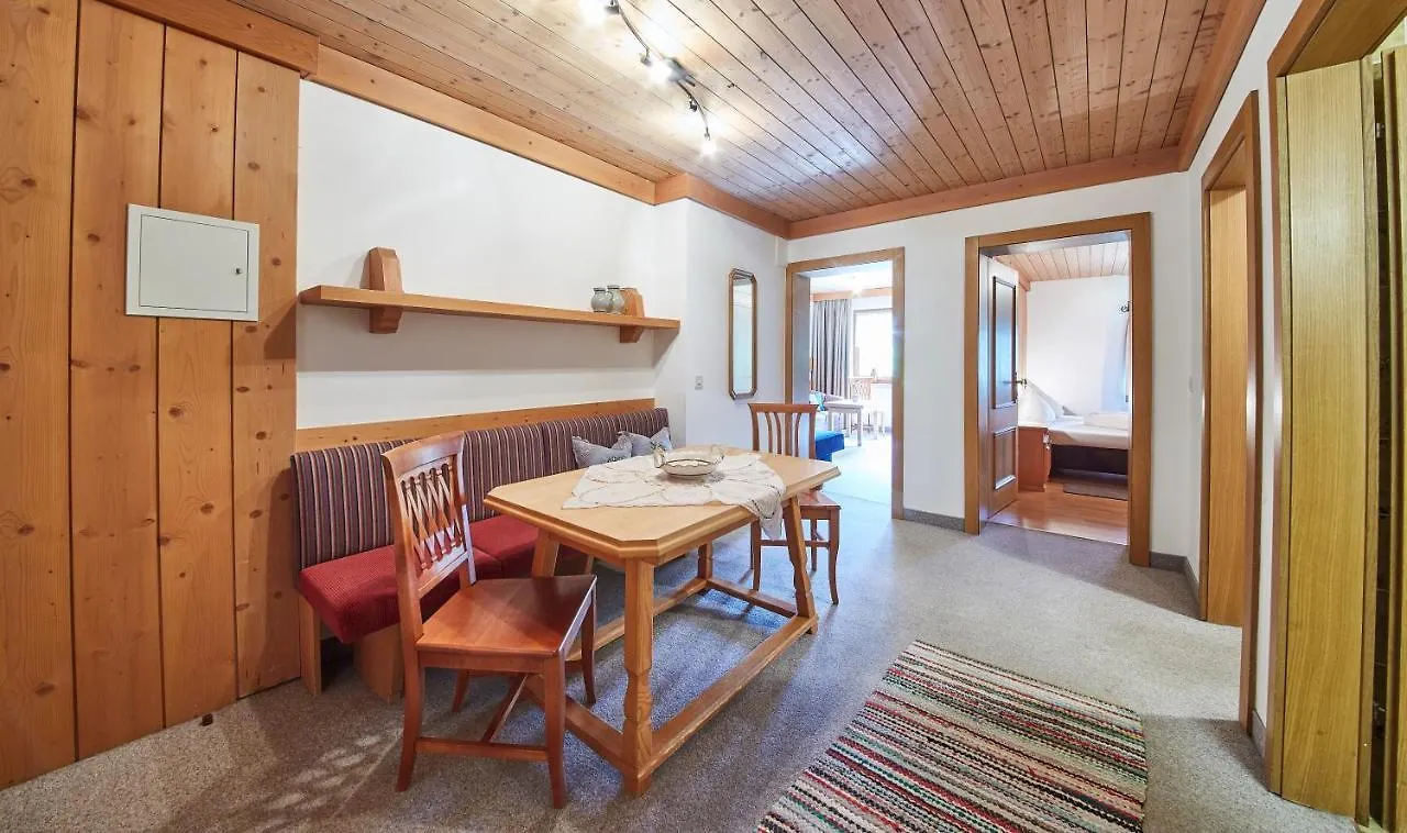 Ferienwohnung Landhaus Ellmau By Holidayflats24 Saalbach 0*,  Österreich