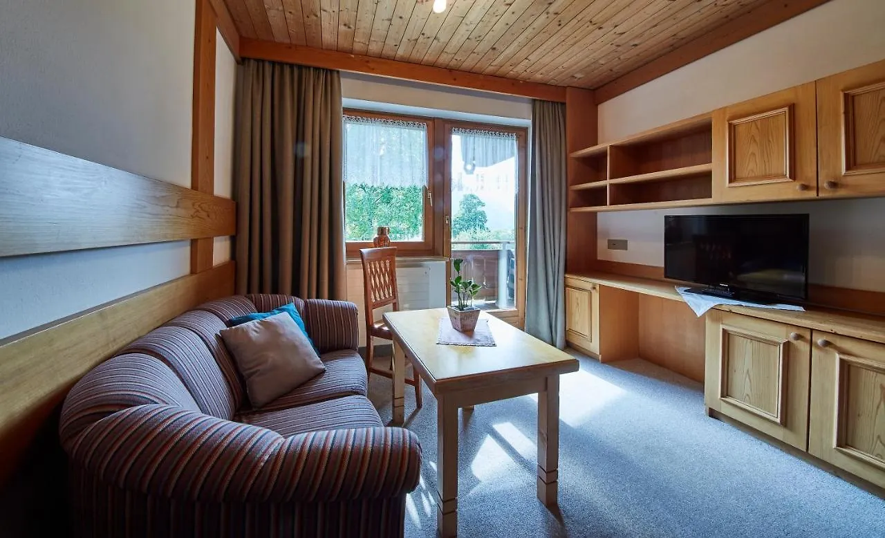 Ferienwohnung Landhaus Ellmau By Holidayflats24 Saalbach Österreich